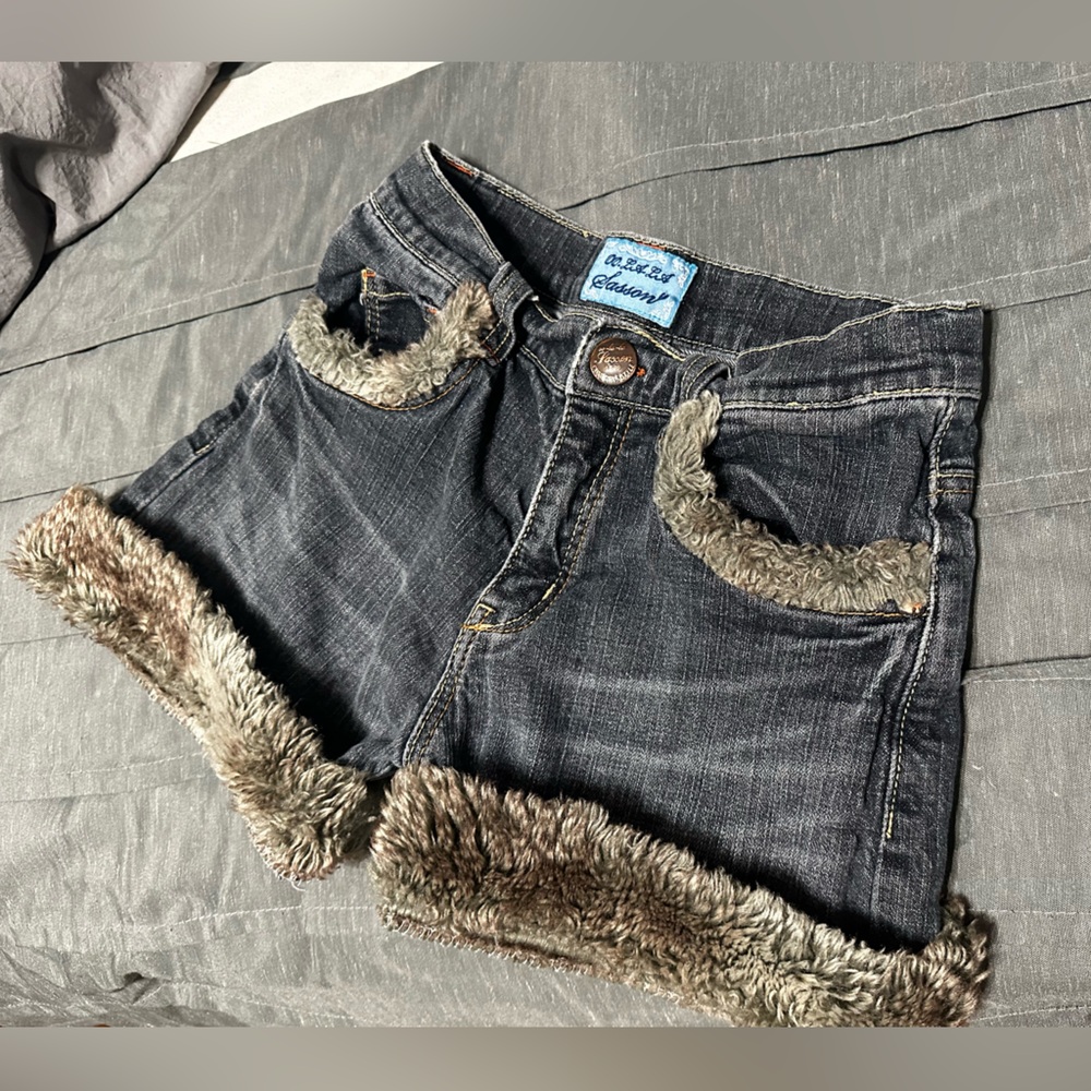 80s oo-la-la Sasson (Japanese Brand) Faux Fur Denim Shorts Girls Size 12-14